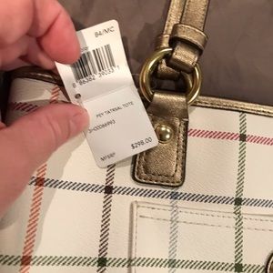 Coach Bags - Brand new leather Tatrsal Coach purse Coach Bags - Brand new leather Tatrsal Coach purse
